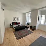 Baixa Chiado 3 Suites Apartment
